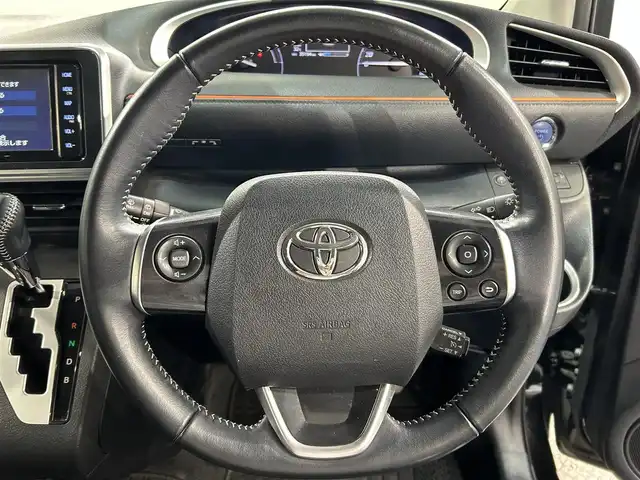 トヨタ シエンタ ハイブリッド G 愛知県 2020(令2)年 3.6万km ブラックマイカ 純正ナビ/（Bluetooth/AM/FM/DVD/フルセグTV）/衝突軽減ブレーキ/両側電動スライドドア/ビルトインETC2.0/LEDヘッドライト/オートマチックハイビーム/バックカメラ/クルーズコントロール/ドライブレコーダー/コーナーセンサー/レーンキープアシスト/プッシュスタートボタン/スマートキー/純正15インチAW