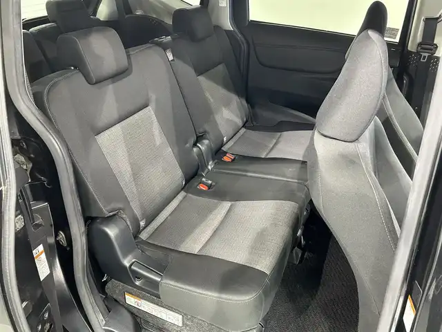 トヨタ シエンタ ハイブリッド G 愛知県 2020(令2)年 3.6万km ブラックマイカ 純正ナビ/（Bluetooth/AM/FM/DVD/フルセグTV）/衝突軽減ブレーキ/両側電動スライドドア/ビルトインETC2.0/LEDヘッドライト/オートマチックハイビーム/バックカメラ/クルーズコントロール/ドライブレコーダー/コーナーセンサー/レーンキープアシスト/プッシュスタートボタン/スマートキー/純正15インチAW