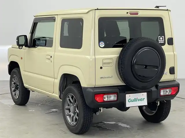 スズキ ジムニー XC 愛知県 2020(令2)年 4.6万km シフォンアイボリーM ４WD/9インチSDナビ/・フルセグ/・Bluetooth/クルーズコントロール/スズキセーフティーサポート/シートヒーター/ミラーヒーター/革巻きステアリング/ビルトインETC/ドライブレコーダー/スマートキー/バックカメラ