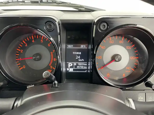 スズキ ジムニー XC 愛知県 2020(令2)年 4.6万km シフォンアイボリーM ４WD/9インチSDナビ/・フルセグ/・Bluetooth/クルーズコントロール/スズキセーフティーサポート/シートヒーター/ミラーヒーター/革巻きステアリング/ビルトインETC/ドライブレコーダー/スマートキー/バックカメラ