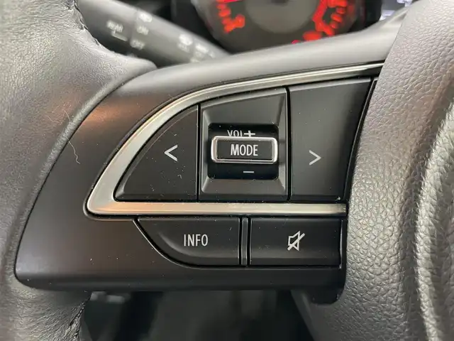スズキ ジムニー XC 愛知県 2020(令2)年 4.6万km シフォンアイボリーM ４WD/9インチSDナビ/・フルセグ/・Bluetooth/クルーズコントロール/スズキセーフティーサポート/シートヒーター/ミラーヒーター/革巻きステアリング/ビルトインETC/ドライブレコーダー/スマートキー/バックカメラ