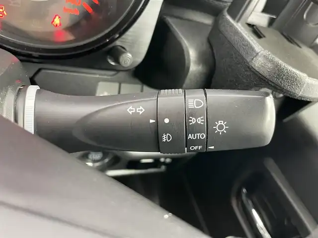 スズキ ジムニー XC 愛知県 2020(令2)年 4.6万km シフォンアイボリーM ４WD/9インチSDナビ/・フルセグ/・Bluetooth/クルーズコントロール/スズキセーフティーサポート/シートヒーター/ミラーヒーター/革巻きステアリング/ビルトインETC/ドライブレコーダー/スマートキー/バックカメラ
