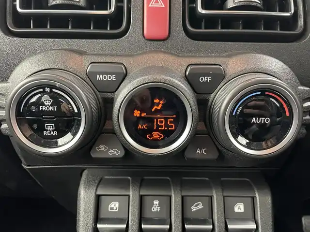 スズキ ジムニー XC 愛知県 2020(令2)年 4.6万km シフォンアイボリーM ４WD/9インチSDナビ/・フルセグ/・Bluetooth/クルーズコントロール/スズキセーフティーサポート/シートヒーター/ミラーヒーター/革巻きステアリング/ビルトインETC/ドライブレコーダー/スマートキー/バックカメラ