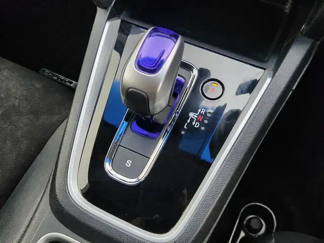 ホンダ シャトル ハイブリッド X スタイルエディション 愛知県 2016(平28)年 7.6万km ホワイトオーキッドパール あんしんパッケージ/　　・シティブレーキアクティブシステム/ストラーダ7インチナビ/バックカメラ/ドライブレコーダー/革巻きステアリング/クルーズコントロール/ハーフレザーシート/ビルトインETC/純正LEDヘッドライト/フォグランプ/取扱説明書