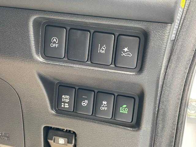 三菱 デリカＤ：５ シャモニー 岩手県 2025(令7)年 0.1万km ホワイトダイヤモンド 全方位カメラ/前席シートヒーター/Ｄ席パワーシート/衝突被害軽減ブレーキ/レーンキープ/アイドリングストップ/ステアリングヒーター/レーダークルコン/オートブレーキホールド/両側パワスラ/パワーＢドア