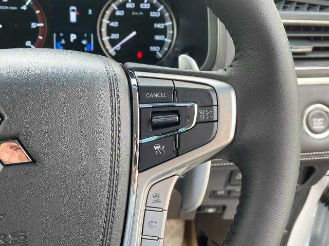 三菱 デリカＤ：５ シャモニー 岩手県 2025(令7)年 0.1万km ホワイトダイヤモンド 全方位カメラ/前席シートヒーター/Ｄ席パワーシート/衝突被害軽減ブレーキ/レーンキープ/アイドリングストップ/ステアリングヒーター/レーダークルコン/オートブレーキホールド/両側パワスラ/パワーＢドア