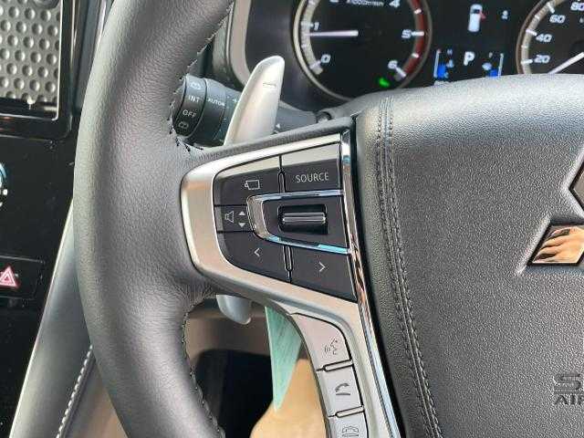 三菱 デリカＤ：５ シャモニー 岩手県 2025(令7)年 0.1万km ホワイトダイヤモンド 全方位カメラ/前席シートヒーター/Ｄ席パワーシート/衝突被害軽減ブレーキ/レーンキープ/アイドリングストップ/ステアリングヒーター/レーダークルコン/オートブレーキホールド/両側パワスラ/パワーＢドア