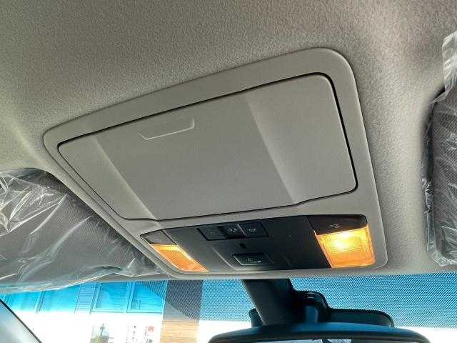 三菱 デリカＤ：５ シャモニー 岩手県 2025(令7)年 0.1万km ホワイトダイヤモンド 全方位カメラ/前席シートヒーター/Ｄ席パワーシート/衝突被害軽減ブレーキ/レーンキープ/アイドリングストップ/ステアリングヒーター/レーダークルコン/オートブレーキホールド/両側パワスラ/パワーＢドア