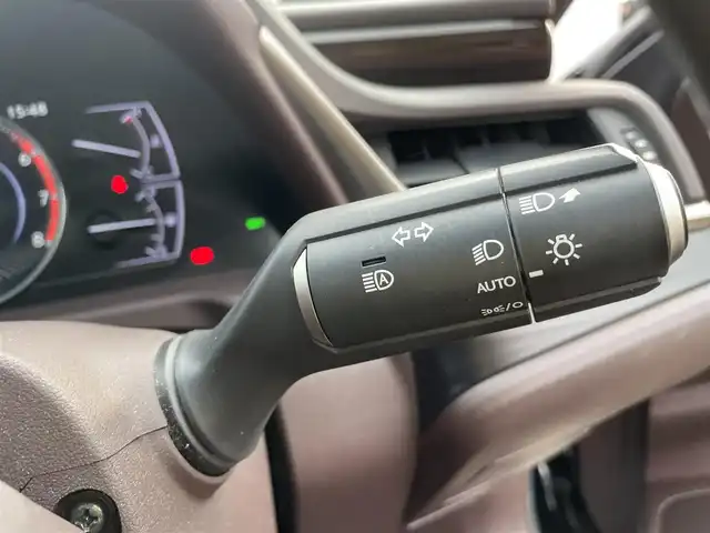 レクサス ＥＳ 300h 石川県 2020(令2)年 6.7万km グラファイトブラックガラスフレーク ワンオーナー/純正メーカーナビ/フルセグTV/バックカメラ/LEDヘッドライト/ETC/ブラウンレザーシート/サンルーフ/レクサスセーフティ/シートヒーター&クーラー/レーダークルーズ/純正アルミホイール/スマートキー/プッシュスタート/レーンキープアシスト/保証書