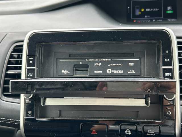日産 セレナ ハイウェイスターVセレクションⅡ 千葉県 2018(平30)年 7.3万km アズライトブルー 9型ナビMM518D-L 全方位カメラ フリップダウンモニター 両側電動スライドドア ハンズフリーオートスライドドア エマブレ ETC クルコン ドラレコ LEDライト オートライト 前後センサー