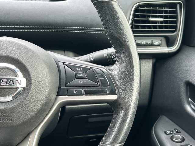 日産 セレナ ハイウェイスターVセレクションⅡ 千葉県 2018(平30)年 7.3万km アズライトブルー 9型ナビMM518D-L 全方位カメラ フリップダウンモニター 両側電動スライドドア ハンズフリーオートスライドドア エマブレ ETC クルコン ドラレコ LEDライト オートライト 前後センサー
