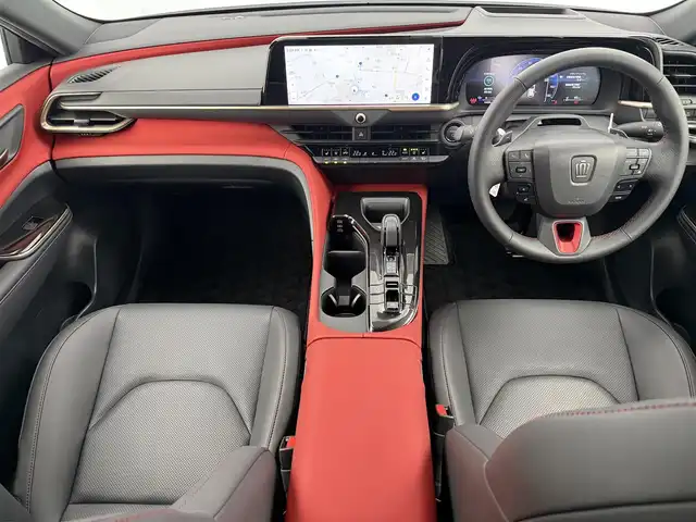 トヨタ クラウン スポーツ RS 愛知県 2024(令6)年 1.5万km パールⅡ 4WD/トヨタチームメイト/　　・アドバンストパーク/　　・パーキングサポートブレーキ/トヨタセーフティセンス/　　・プリクラッシュセーフティ/　　・レーントレーシングアシスト/　　・レーンディバーチャーアラート/　　・レーダークルーズコントロール/　　・アダプティブハイビーム/　　・プロアクティブドライビングアシスト/ブラインドスポットモニター/モデリスタエアロ/　　・フロントスポイラー/　　・サイドスカート/　　・リヤスパッツ/パノラマルーフ/デジタルインナーミラー/ヘッドアップディスプレイ/純正12.3インチナビ/　　BT/フルセグ/パノラミックビューモニター/ドライブレコーダー/ビルトインETC2.0/置くだけ充電/AC100V/革巻きステアリング/ステアリングリモコン/パドルシフト/本革シート/パワーシート/シートポジションメモリ機能/シートヒーター/ベンチレーション/純正LEDヘッドライト/フォグランプ/純正21インチアルミホイール