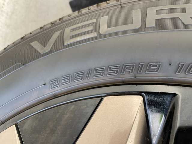 日産 アリア B6 リミテッド 愛知県 2022(令4)年 3.8万km シルバーⅡ プロパイロット2.0/プレミアムサウンドBOSE/純正12.4型ディズプレイオーディオナビ/後席モニター2台/全方位カメラ/レーダークルーズコントロール/シートヒーター/エアシート/バックカメラ/電動リアゲート/パワーシート/ヘッドアップディスプレイ/コーナーセンサー/純正アルミホイール/ETC2.0/ブラインドスポットモニター/LEDヘッドライト/ステアリングヒーター/インテリジェントミラー/ワイヤレス充電機/オートマチックハイビーム/ドライブレコーダー/衝突軽減システム/フルセグ/Bluetooth/ステアリングスイッチ/スマートキー/プッシュスタート