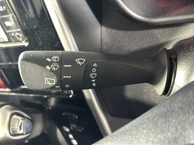 トヨタ ルーミー カスタムG 沖縄県 2019(令1)年 6.2万km レーザーブルークリスタルシャイン 県外仕入れ　/禁煙車　/純正ナビ[NSCN-W68]/(ワンセグＴＶ　ＣＤ　Ｂｌｕｅｔｏｏｔｈ）/バックカメラ　/両側パワースライドドア　/トヨタセーフティセンス/・プリクラッシュセーフティ/・レーンディパーチャーアラート/・オートマチックハイビーム/コーナーセンサー　/クルーズコントロール　/ステアリングスイッチ/LEDヘッドライト/純正アルミホイール/スマートキー