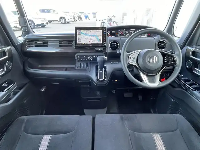 ホンダ Ｎ ＢＯＸ カスタム G L ホンダセンシング 佐賀県 2018(平30)年 8.7万km プレミアムホワイトパールⅡ ワンオーナー/純正8インチSDナビゲーション/・フルセグTV/CD/DVD/SD/USB/Bluetooth/バックカメラ/前方ドライブレコーダー/ビルトインETC/両側パワースライドドア/後席サンシェード/ISOFIX対応/ステアリングリモコン/純正14インチアルミホイール/純正LEDヘッドライト/・オートマチックハイビーム/純正LEDフォグランプ/純正フロアマット/純正ドアバイザ―/新車保証書/取扱説明書/スペアキー１本/ホンダセンシング/・アダプティブクルーズコントロール/・衝突被害軽減ブレーキ/・先行車発進お知らせ機能/・路外逸脱抑制機能/・レーンキープアシストシステム/・標識認識機能