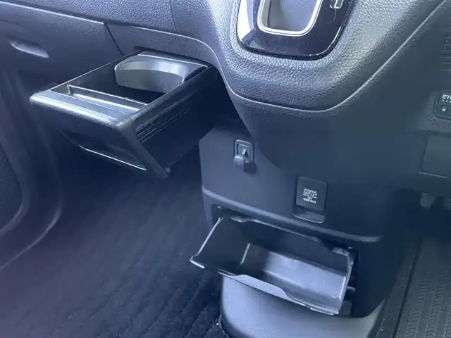 ホンダ Ｎ ＢＯＸ カスタム G L ホンダセンシング 佐賀県 2018(平30)年 8.7万km プレミアムホワイトパールⅡ ワンオーナー/純正8インチSDナビゲーション/・フルセグTV/CD/DVD/SD/USB/Bluetooth/バックカメラ/前方ドライブレコーダー/ビルトインETC/両側パワースライドドア/後席サンシェード/ISOFIX対応/ステアリングリモコン/純正14インチアルミホイール/純正LEDヘッドライト/・オートマチックハイビーム/純正LEDフォグランプ/純正フロアマット/純正ドアバイザ―/新車保証書/取扱説明書/スペアキー１本/ホンダセンシング/・アダプティブクルーズコントロール/・衝突被害軽減ブレーキ/・先行車発進お知らせ機能/・路外逸脱抑制機能/・レーンキープアシストシステム/・標識認識機能