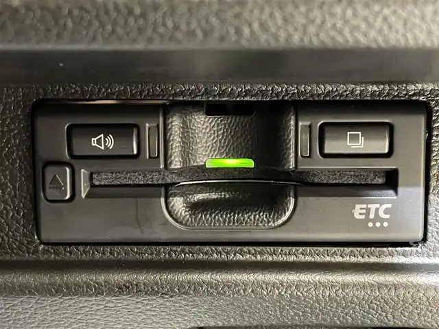 スズキ スペーシア ギア 岩手県 2024(令6)年 0.6万km ブルーイッシュブラックパール3 ４WD/パドルシフト/ターボ/全周囲カメラ/ヘッドアップディスプレイ/両側パワースライドドア/デュアルセンサーブレーキサポート/レーンアシスト/先行車発進告知機能/クルーズコントロール/横滑り防止装置/アイドリングストップ/オートライト/オートハイビーム/ETC/ステアリングヒーター/シートヒーター/純正ナビ/純正１４インチアルミホイール/フルセグTV/ルーフレール