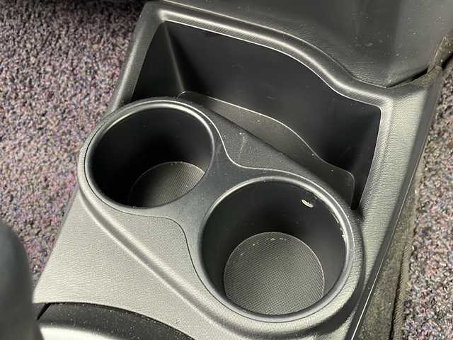 トヨタ アクア S 沖縄県 2019(平31)年 3.1万km クリアエメラルドパールクリスタルシャイン 純正ナビ(ＮＳＣＮ－Ｗ６８)/(フルセグＴＶ　Ｂｌｕｅｔｏｏｔｈ　ＣＤ　ＤＶＤ　ＡＭ　ＦＭ)　/バックカメラ　/前方ドライブレコーダー　/ＥＴＣ　/キーレスエントリー　/トヨタセーフティセンス/純正フロアマット　/社外アルミホイール　/電動格納ミラー　/横滑り防止装置/前後コーナーセンサー