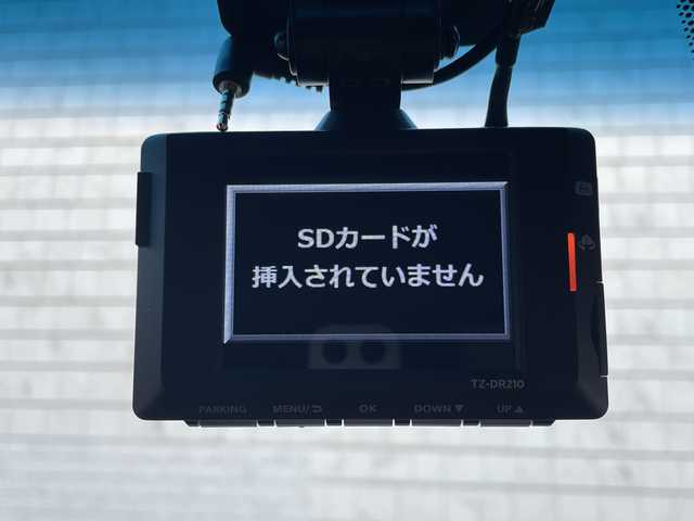 トヨタ ハリアー ハイブリッド Z 秋田県 2022(令4)年 1.9万km スレートグレーメタリック 改良後モデル/4WD/調光パノラマサンルーフ/純正12.3インチメーカーナビ/JBLサウンドシステム/パノラミックビューモニター/ブラインドスポットモニター/デジタルインナーミラー　/パワーリアゲート/追従クルーズコントロール　/ハーフレザーシート/コーナーセンサー　/全方位カメラ　/レーンアシスト　/パワーシート/前後ドラレコ(TZ)/純正フロアマット/保証書/取扱説明書/記録簿/スペアキー有り