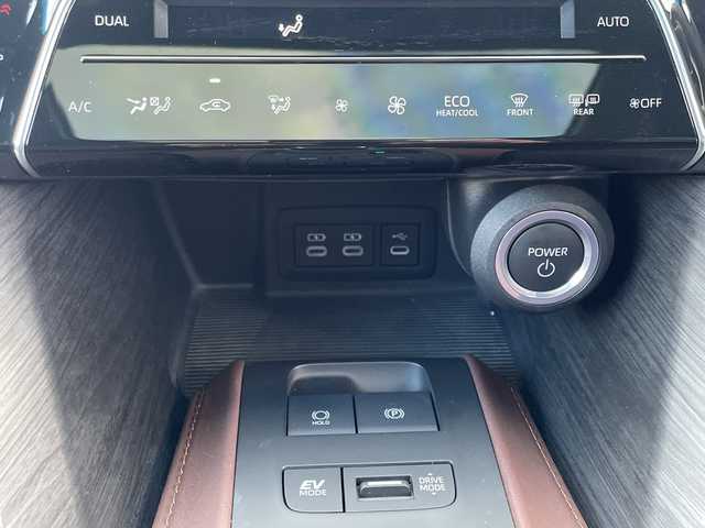 トヨタ ハリアー ハイブリッド Z 秋田県 2022(令4)年 1.9万km スレートグレーメタリック 改良後モデル/4WD/調光パノラマサンルーフ/純正12.3インチメーカーナビ/JBLサウンドシステム/パノラミックビューモニター/ブラインドスポットモニター/デジタルインナーミラー　/パワーリアゲート/追従クルーズコントロール　/ハーフレザーシート/コーナーセンサー　/全方位カメラ　/レーンアシスト　/パワーシート/前後ドラレコ(TZ)/純正フロアマット/保証書/取扱説明書/記録簿/スペアキー有り