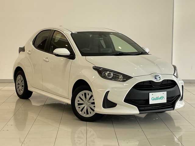 トヨタ ヤリス ハイブリッド X 新潟県 2022(令4)年 4.8万km スーパーホワイトⅡ 4WD/純正ナビありディスプレイオーディオ/BT/USB/バックカメラ/ETC/衝突被害軽減ブレーキ/レーンキープアシスト/レーダークルーズコントロール/ステアリングスイッチ/スマートキー/プッシュスタート/オートライト/オートハイビーム