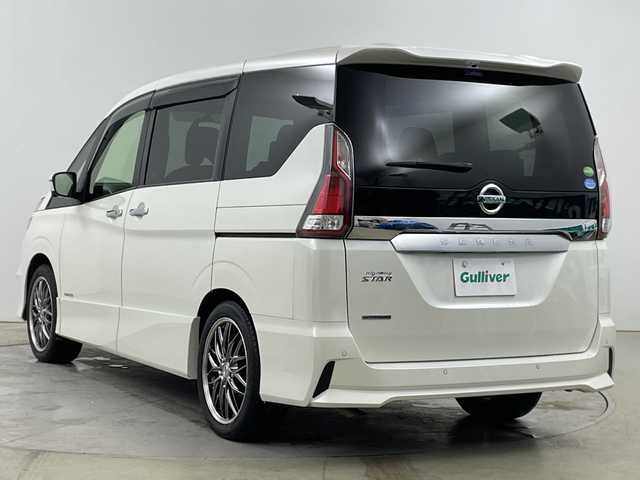 日産 セレナ ハイウェイスターVセレクションⅡ 道央・札幌 2019(令1)年 3.2万km ブリリアントホワイトパール ・４ＷＤ　/エマージェンシーブレーキ　/・社外9インチ　ナビ/・BT/DVD/CD/SD/フルセグTV）　/・アラウンドビューモニター　/・インテリジェントパーキングアシスト　/・両側パワースライドドア　/・クルーズコントロール　/・ＬＥＤオートライト　/・フォグランプ　/・スマートキー/・ETC/・純正AW付スタッドレスタイヤ積込