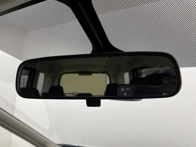 日産 セレナ ハイウェイスターVセレクションⅡ 道央・札幌 2019(令1)年 3.2万km ブリリアントホワイトパール ・４ＷＤ　/エマージェンシーブレーキ　/・社外9インチ　ナビ/・BT/DVD/CD/SD/フルセグTV）　/・アラウンドビューモニター　/・インテリジェントパーキングアシスト　/・両側パワースライドドア　/・クルーズコントロール　/・ＬＥＤオートライト　/・フォグランプ　/・スマートキー/・ETC/・純正AW付スタッドレスタイヤ積込