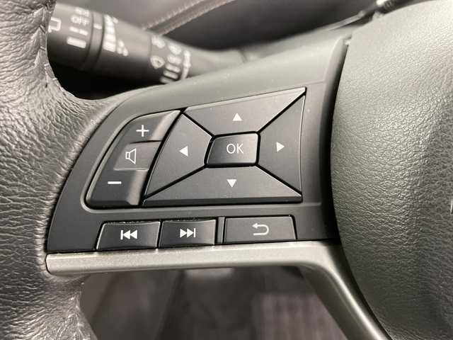 日産 セレナ ハイウェイスターVセレクションⅡ 道央・札幌 2019(令1)年 3.2万km ブリリアントホワイトパール ・４ＷＤ　/エマージェンシーブレーキ　/・社外9インチ　ナビ/・BT/DVD/CD/SD/フルセグTV）　/・アラウンドビューモニター　/・インテリジェントパーキングアシスト　/・両側パワースライドドア　/・クルーズコントロール　/・ＬＥＤオートライト　/・フォグランプ　/・スマートキー/・ETC/・純正AW付スタッドレスタイヤ積込