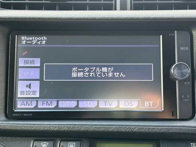 トヨタ アクア G 長野県 2014(平26)年 7.8万km ディープアメジストマイカメタリック 純正メモリナビ／Ｂｌｕｅｔｏｏｔｈ／ＣＤ／ＤＶＤ／フルセグ/   (NSZT-W62G)/社外アルミホイール/革巻きステアリング/横滑り防止装置/純正フロアマット/衝突安全ボディ/電動格納ミラー/ウィンカーミラー/プッシュスタート/バックモニター/スマートキー/ＴＣＳ/ＥＴＣ