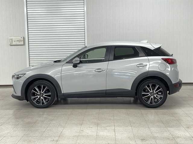マツダ ＣＸ－３ XD 熊本県 2017(平29)年 7.1万km セラミックM 純正ナビ/衝突軽減ブレーキ/ＬＥＤヘッドライト/ＥＴＣ/純正１８インチアルミホイール/スマートキー/スペアキー/エンジンプッシュスタート/Ｗ＋サイドエアバック/ＢＴ/AM/FM/USB/MTモード付AT/純正フロアマット/オートライト