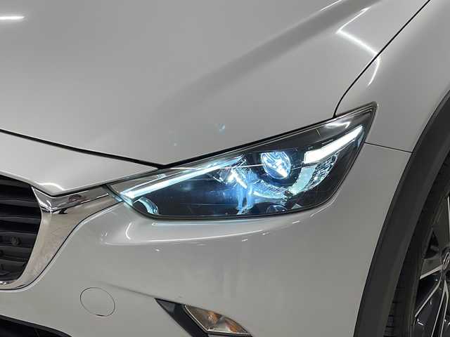 マツダ ＣＸ－３ XD 熊本県 2017(平29)年 7.1万km セラミックM 純正ナビ/衝突軽減ブレーキ/ＬＥＤヘッドライト/ＥＴＣ/純正１８インチアルミホイール/スマートキー/スペアキー/エンジンプッシュスタート/Ｗ＋サイドエアバック/ＢＴ/AM/FM/USB/MTモード付AT/純正フロアマット/オートライト