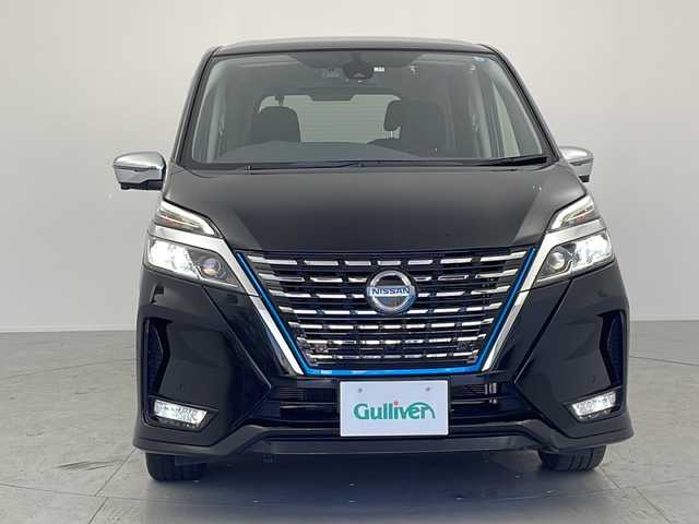 日産 セレナ e－パワー ハイウェイスター V 愛知県 2019(令1)年 5.3万km ダイヤモンドブラック ワンオーナー/純正10インチナビ/アラウンドビューモニター/フルセグ/ビルトインETC/両側パワースライドドア/LEDライト/フォグランプ/ステアリングヒーター/スマートキー/プッシュスタート