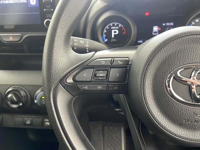 トヨタ ヤリスクロス X 道央・札幌 2023(令5)年 3万km ベージュ ・4WD/・純正メモリナビ  Bt/USB/Miracast/・トヨタセーフティセンス/・プリクラッシュセーフティ/・レーンディパーチャーアラート/・オートマチックハイビーム/・レーダークルーズコントロール/・バックカメラ/・LEDオートライト/・フォグランプ/・クリアランスソナー/・スマートキー/・ETC