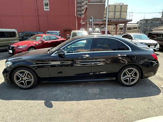 メルセデス・ベンツ Ｃ１８０ アバンギャルド AMGライン 宮崎県 2019(平31)年 3.2万km 黒 純正ナビ/バックカメラ/ETC/黒革シート/前席パワーシート/シートヒーター/アクティブブレーキアシスト/レーンチェンジアシスト/ブラインドスポットアシスト/追従クルコン /スペアキー