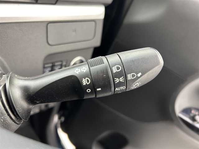 ダイハツ タント カスタムRSトップED VS SAⅢ 宮城県 2018(平30)年 2.6万km レーザーブルークリスタルシャイン 純正８型ナビ　/全周囲カメラ　/両側パワースライドドア　/衝突被害軽減　/車線逸脱警報　/ＬＥＤヘッドライト　/フォグランプ　/ハイビームアシスト　/オートライト　/ドライブレコーダー　/ＥＴＣ　/フルオートエアコン　/禁煙