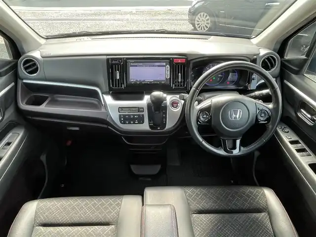 ホンダ Ｎ ＷＧＮ カスタム G ターボパッケージ 埼玉県 2014(平26)年 6.3万km スマートブラック ・ディーラー記録簿（H27-30.R1-3.5.6）/・純正ナビ(AM/FM/CD/DVD/ワンセグTV/BT/SD）/・バックカメラ/・ETC/・純正マット/・360度ドライブレコーダー/・クルーズコントロール/・衝突防止システム/・横滑り防止装置/・パドルシフト/・スペアキー×1/・保証書/・取扱説明書