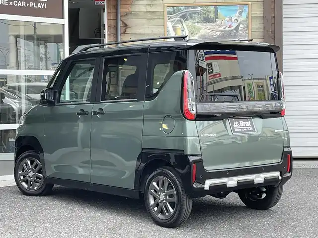 三菱 デリカミニ T プレミアム 福島県 2024(令6)年 0.1万km未満 緑Ｍ ・ルーフレール/・４WDターボ/・デジタルルームミラー/・アラウンドモニター付き/・LEDヘッドライト/・レーンキープアシスト/・両側パワースライドドア/・ハンズフリーオートスライドドア/・衝突軽減ブレーキ/・前席シートヒーター/・レーダークルーズコントロール