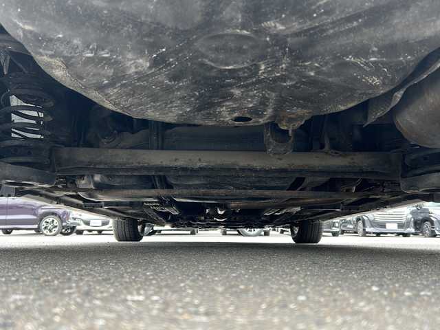 トヨタ プリウス S 青森県 2010(平22)年 11.5万km アイスバーグシルバーマイカメタリック 純正オーディオ/CD/TAPE/AUX/アイドリングストップ/ワイパーデアイサー/オートライト/ポールオート機能/純正エンジンスターター/ビルトインETC/プッシュスタート/スマートキー/パワーステアリング/パワーウィンドウ/社外15インチアルミホイール
