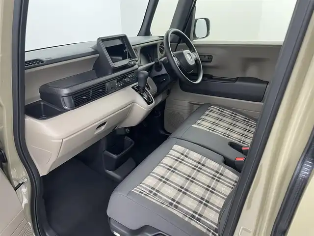 ホンダ Ｎ ＢＯＸ JOY 埼玉県 2025(令7)年 0.1万km未満 ベージュⅡ 届出済未使用車/レーダークルーズコントロール/横滑り防止装置/レーンキープアシスト/前後コーナーセンサー/オートライト/LEDヘッドライト/両側パワースライドドア/電動パーキング/チップアップシート/スマートキー/プッシュスタート
