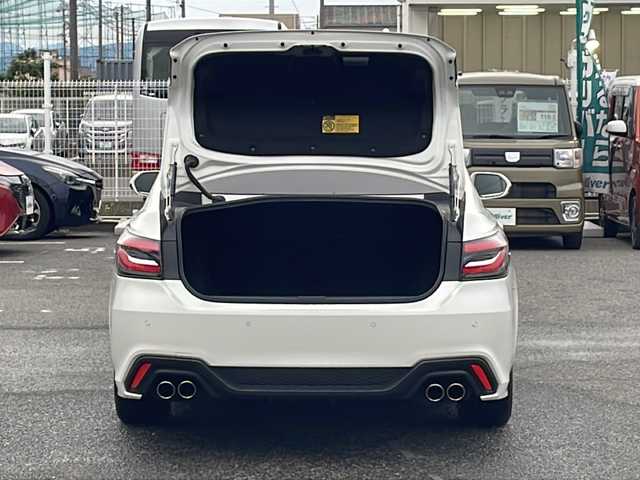 トヨタ クラウン RS アドバンス 愛知県 2018(平30)年 6.2万km ライムホワイトパールクリスタルシャイン /禁煙車//純正メモリーナビ//フルセグ/CD/DVD/BT/USB/AUX/Miracast//純正AW//純正フロアマット//ビルトインETC2.0//プッシュスタート//電子パーキング//革巻きステアリング//ステアリングヒーター/スイッチ//パドルシフト//AC100V充電//照明付きハンディミラー//オートリトラミラー//前席パワーシート//D席ポジションメモリ//シートヒーター//LEDヘッドライト//オートライト//フォグランプ//オートマチックハイビーム//ヘッドアップディスプレイ//ACC/PCS/LDA/BSM/RCTA/RSA//前後クリアランスソナー//パーキングサポートブレーキ//W＋サイドエアバック//カーテンエアバック//新車時保証書//取扱説明書（ナビ・エンジンスターター）//整備記録簿R1.R2.R3.R5//スペアキー//エンジンスターター