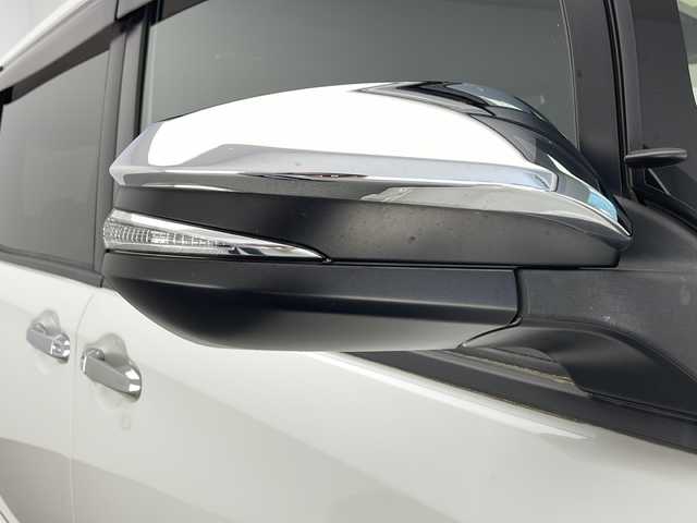 トヨタ ヴォクシー ZS 煌Ⅱ 長野県 2019(平31)年 6.1万km ホワイトパールクリスタルシャイン ワンオーナー/４WD/Toyota Safety Sense/プリクラッシュセーフティ/純正10インチナビ/フルセグテレビ/DVD/Bluetooth/両側パワースライド/ウィンドシールドデアイサー/クルーズコントロール/TVキャンセラー/ドライブレコーダー（ナビ連動）/ビルトインETC/LEDヘットライト/LEDフォグランプ/オートライト/スペアーキー/純正16インチAW/前後コーナーセンサー/車両取扱説明書/保証書