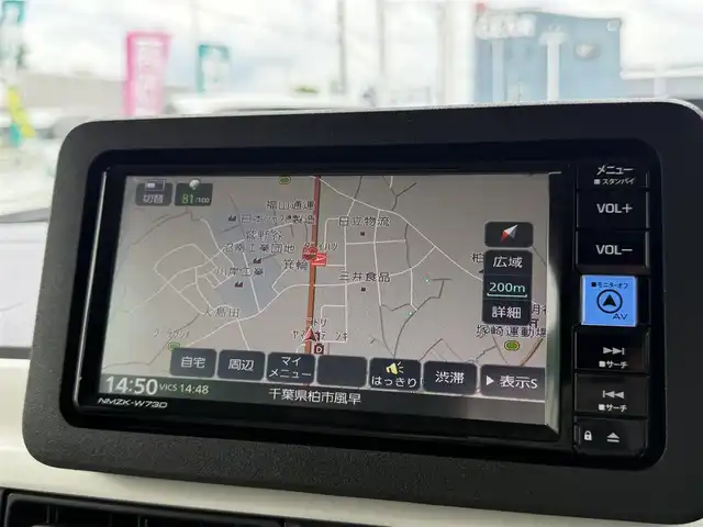 ダイハツ ムーヴ キャンバス ストライプス G 千葉県 2024(令6)年 0.1万km未満 シャイニングホワイトパール/サンドベージュメタリック 純正ナビ（NMZK-W73D）/　（BT/DVD/CD/AM/FM)/両側パワースライドドア/バックカメラ/前席　シートヒーター/保温機能付きカップホルダー/スマートアシスト/　・衝突回避支援/　・車線逸脱警報/　・コーナーセンサー/　・オートハイビーム/スペアキー/取扱説明書/保証書