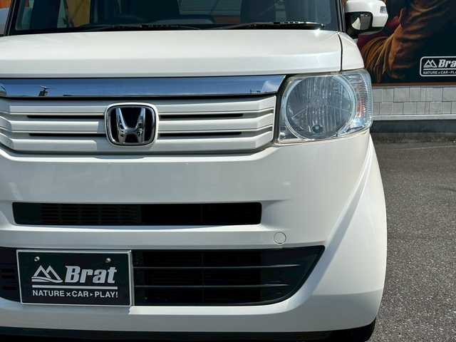 ホンダ Ｎ ＢＯＸ G Lパッケージ 兵庫県 2013(平25)年 4.6万km プレミアムホワイトパール 純正ナビ/FM AM CD DVD/左側パワースライドドア/バックカメラ/AAC/社外LEDヘッドライト/ABS/横滑り防止装置/ベンチシート