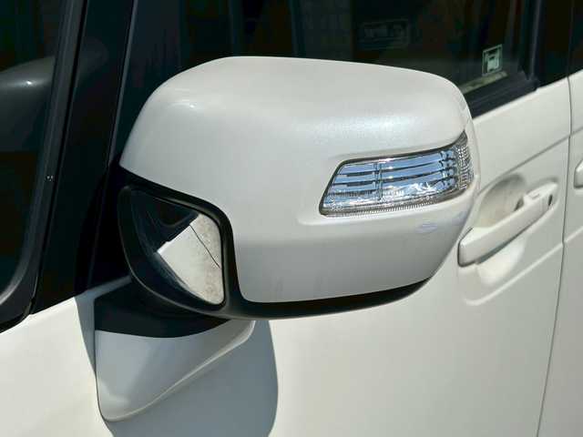 ホンダ Ｎ ＢＯＸ G Lパッケージ 兵庫県 2013(平25)年 4.6万km プレミアムホワイトパール 純正ナビ/FM AM CD DVD/左側パワースライドドア/バックカメラ/AAC/社外LEDヘッドライト/ABS/横滑り防止装置/ベンチシート