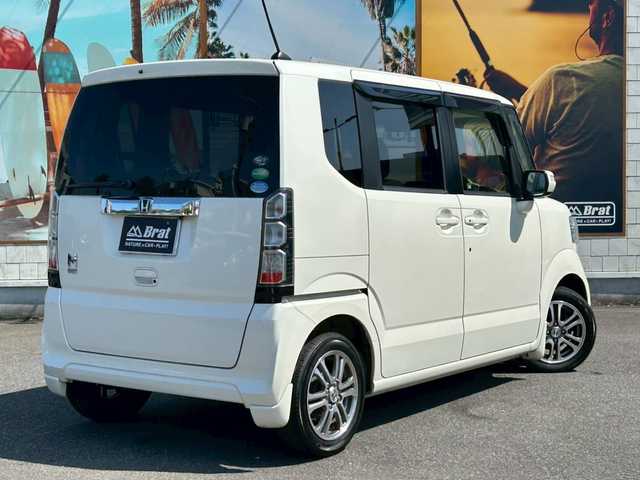 ホンダ Ｎ ＢＯＸ G Lパッケージ 兵庫県 2013(平25)年 4.6万km プレミアムホワイトパール 純正ナビ/FM AM CD DVD/左側パワースライドドア/バックカメラ/AAC/社外LEDヘッドライト/ABS/横滑り防止装置/ベンチシート