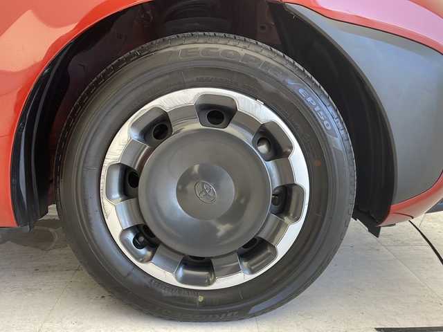 トヨタ シエンタ Z 愛知県 2022(令4)年 1.4万km スカーレットメタリック 衝突軽減システム/純正ディスプレイオーディオ（ナビあり）/両側パワースライドドア/レーダークルーズコントロール/Bluetooth/バックカメラ/コーナーセンサー/ブラインドスポットモニター/LEDヘッドライト/オートマチックハイビーム/ETC/ステアリングスイッチ/スマートキー/プッシュスタート