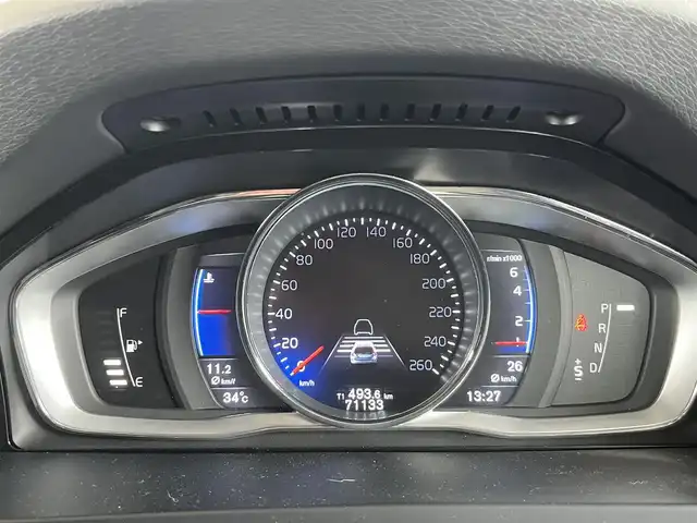 ボルボ Ｖ６０ ラグジュアリー エディション 山形県 2015(平27)年 7.2万km アイスホワイト 特別仕様車/純正HDDナビ/・CD/フルセグTV/Bluetooth/・AUX/USB/衝突警告/レーン逸脱警告/ブラインドスポットモニター/前後ドライブレコーダー /アダプティブクルーズコントロール/ETC/純正18インチAWサマータイヤ装着/サマータイヤAW車載/レーダー感知/パワーシートD/N席/シートヒーターD/N席