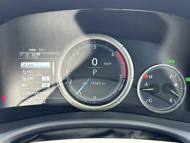 レクサス ＧＳ 300h Fスポーツ 和歌山県 2018(平30)年 8万km ホワイトノーヴァガラスフレーク 後期型モデル/メーカーナビ/バックカメラ/革巻きステアリング/ステアリングスイッチ/ステアリングヒーター/赤レザーシート/メモリーパワーシート/シートヒーター/ベンチレーション/レクサスセーフティセンス/三眼LEDヘッドライト/レーダークルーズコントロール/レーンキープアシスト/ETC