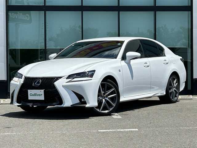 レクサス ＧＳ 300h Fスポーツ 和歌山県 2018(平30)年 8万km ホワイトノーヴァガラスフレーク 後期型モデル/メーカーナビ/バックカメラ/革巻きステアリング/ステアリングスイッチ/ステアリングヒーター/赤レザーシート/メモリーパワーシート/シートヒーター/ベンチレーション/レクサスセーフティセンス/三眼LEDヘッドライト/レーダークルーズコントロール/レーンキープアシスト/ETC