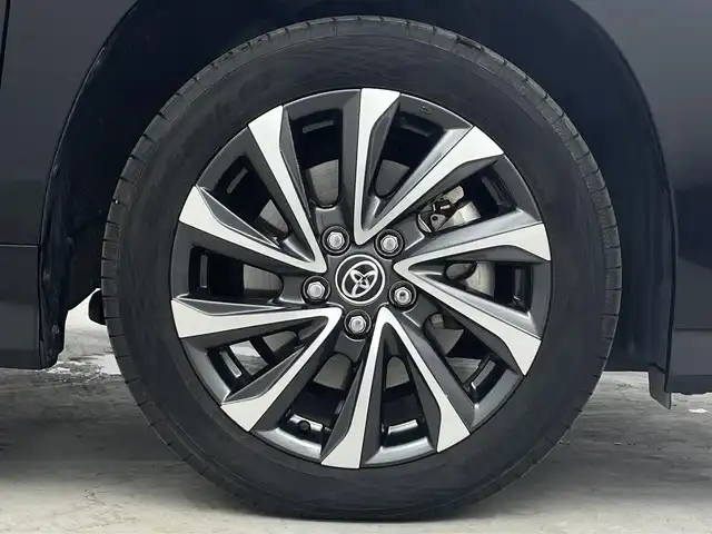 トヨタ ヴォクシー ハイブリッド S－Z 埼玉県 2023(令5)年 2.6万km アティチュードブラックマイカ 純正１０．５型ディスプレイオーディオ　ＴＶ　ナビ　ＤＶＤ　純正１４型後席フリップダウンモニター　両側パワースライド　ビルトインＥＴＣ　バックカメラ　前後ドライブレコーダー　純正フロアマット　禁煙車